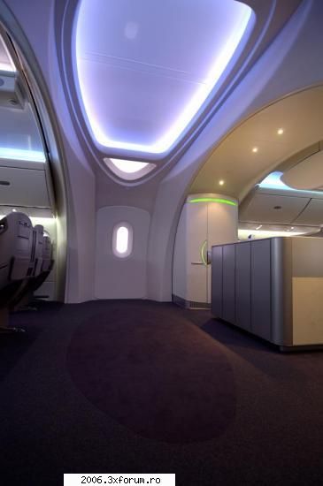 Noul Boeing 787 - johny24k - Off Topic